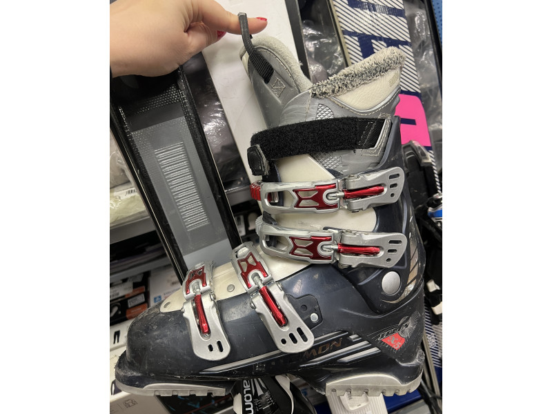 Горнолыжные ботинки SALOMON  25.5