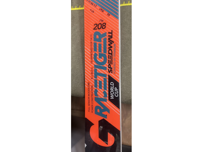  Volkl Racetiger GS 208-1