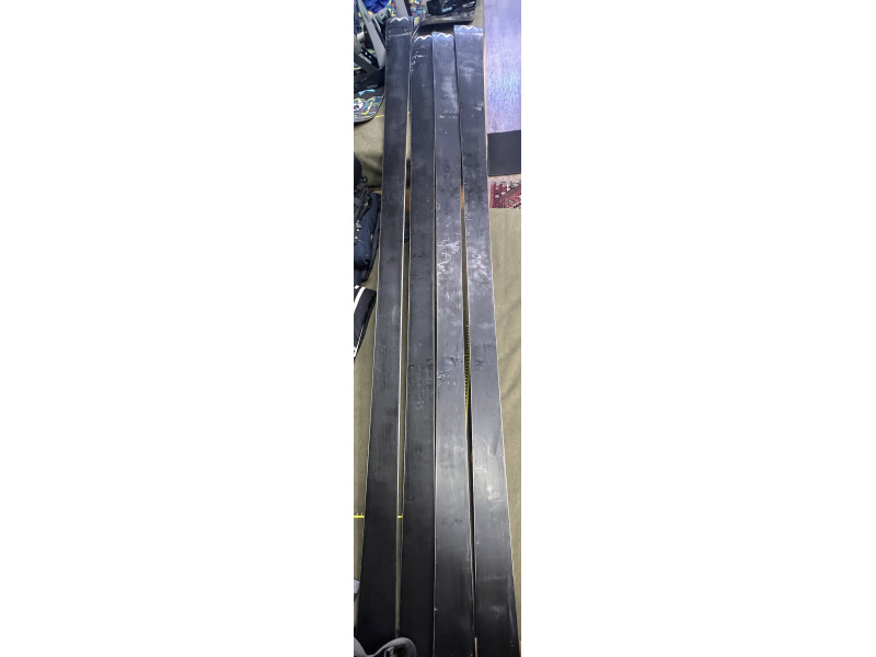  Volkl Racetiger GS 208-5
