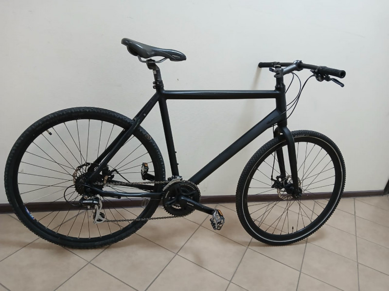 Шоссейный велосипед Cannondale-1