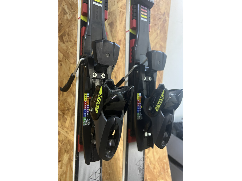 Fischer  RCH World CUP FIS Comfort 183-4