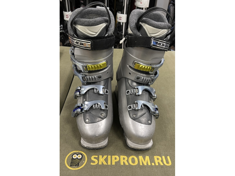 Горнолыжные ботинки SALOMON  24.5-2