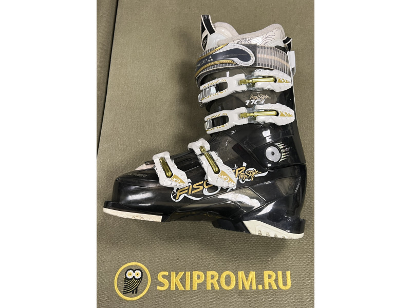 Горнолыжные ботинки FISCHER 24.0
