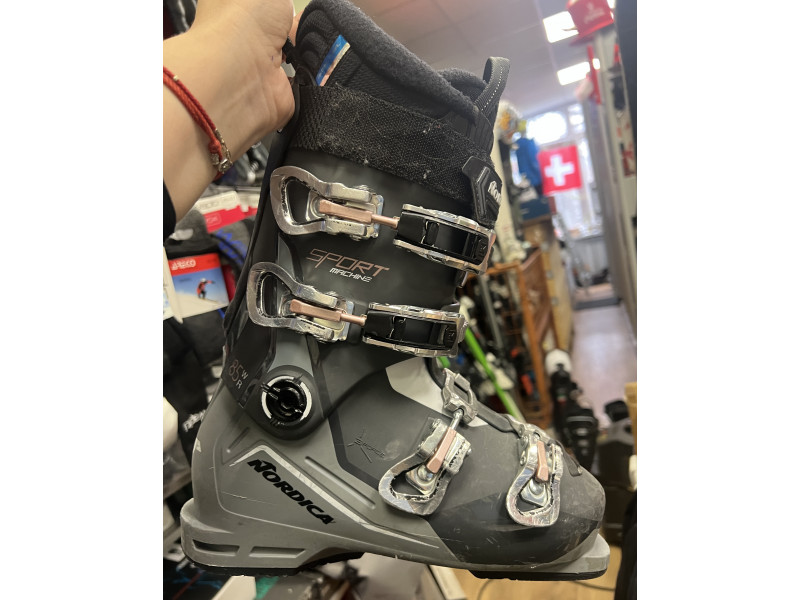 Ботинки горнолыжные NORDICA SPORT MACHINE 85 WR  25.5