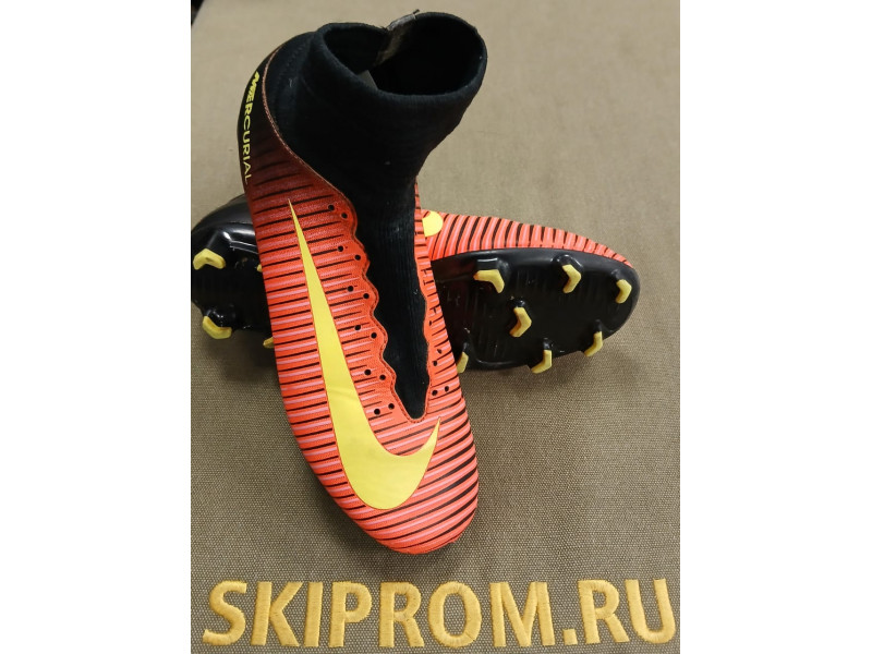 Бутсы Nike JR Mercurial  36,5  размер