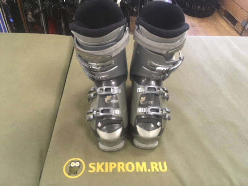 Ботинки  горнолыжные NORDICA б/у 25,5