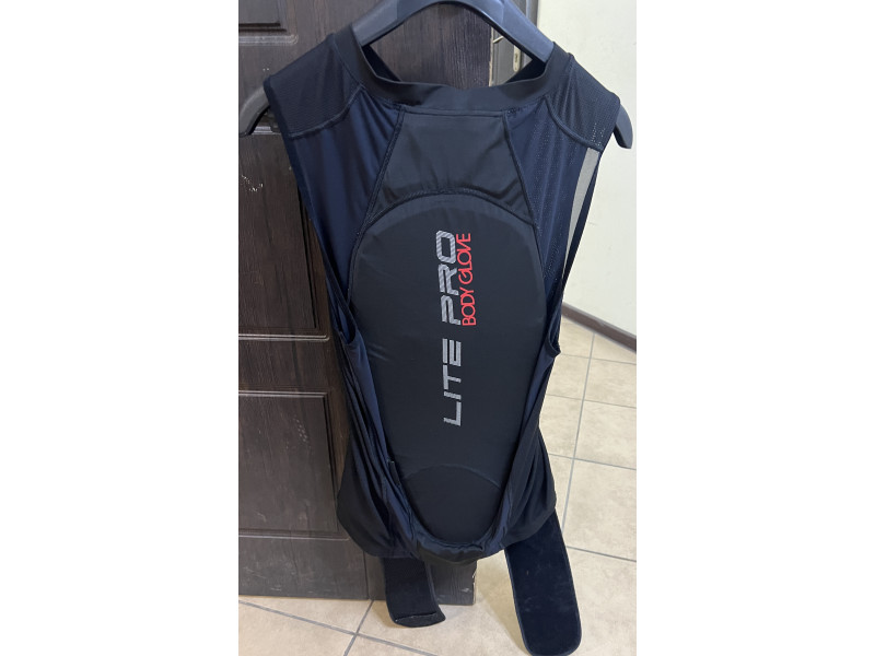 Защитный жилет мужской BODY GLOVE L-1