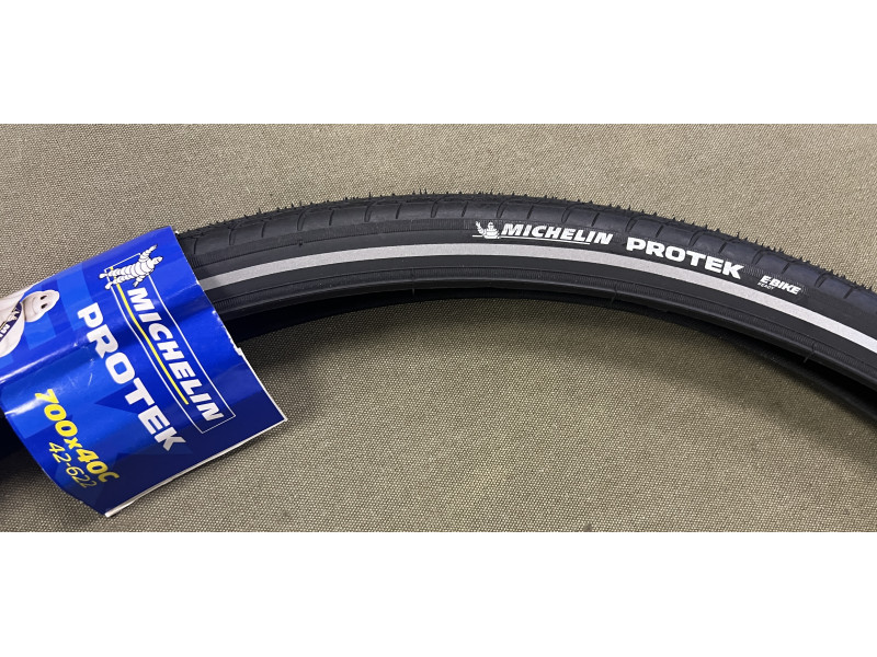  Покрышка велосипедная MICHELIN  700 х 40C  42-622-2