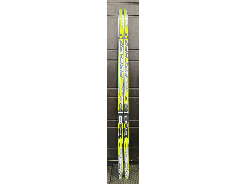Беговые  лыжи  FISCHER   SKATING 162см