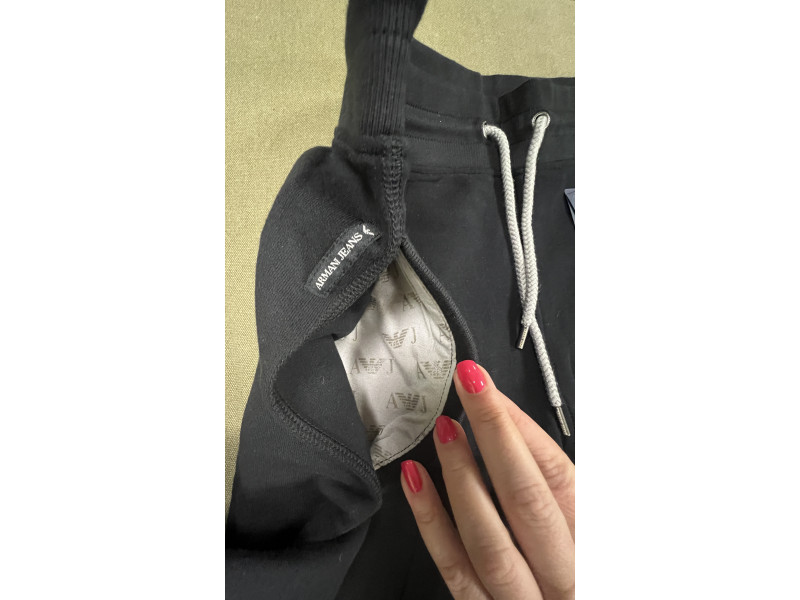 ARMANI  JEANS спортивные штаны  новые  3XL-4